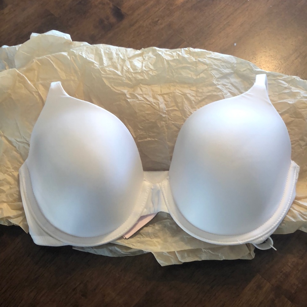 Victoria Secret bra 32D